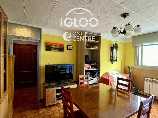 Piso en Venta en Badia del Vallès