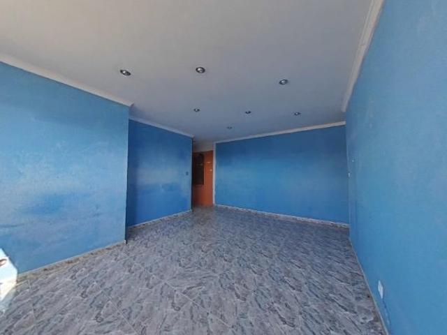 Piso en venta en Badia Del Vallès, Calle algarve 5