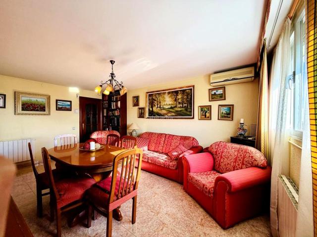 Piso en venta en Badia del Vallès. BONITO PISO EN VENTA CON ESPECTACULARES VISTAS. Pisos Badia del.