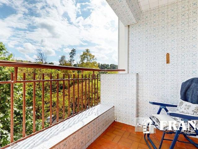 Piso en venta en Badia del Vallès, de 65 m² 3 habitaciones por 158.000