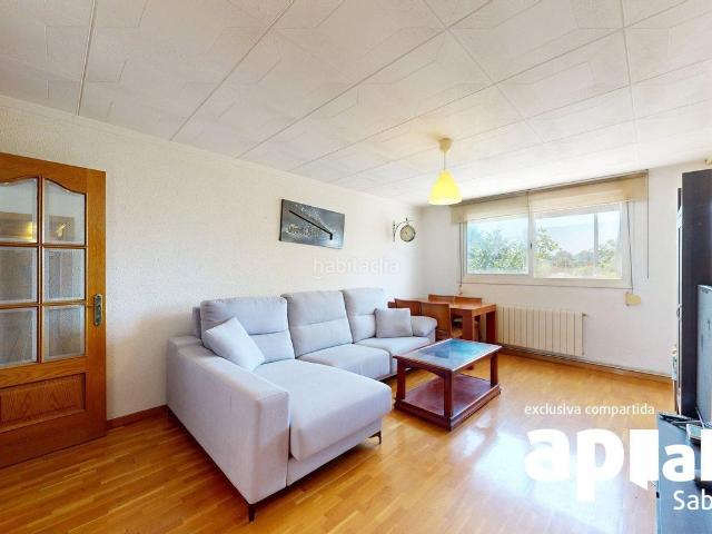 Piso en venta en Badia del Vallès. PIS AMB BALCÓ I VISTES DESPEJADES A LA MILLOR ZONA DE BADIA DEL VALLÈS. Pisos Badia del.