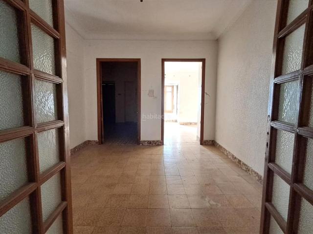 Piso en venta en Baena. Pisos.
