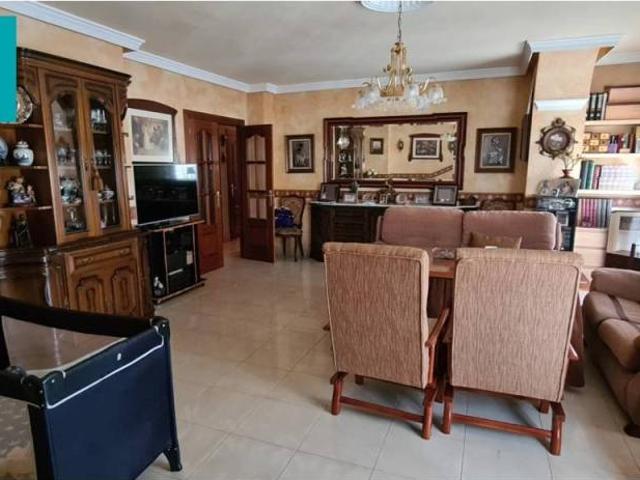 Piso en Venta en Baena
