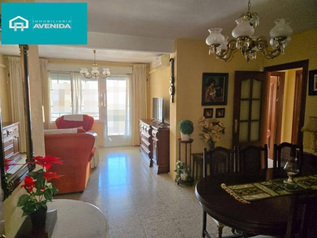 Piso en Venta en Baena