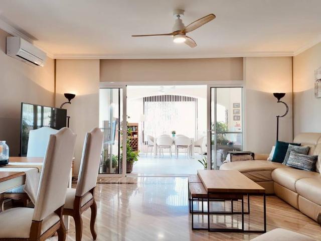 Piso en Venta en Bahía de Marbella