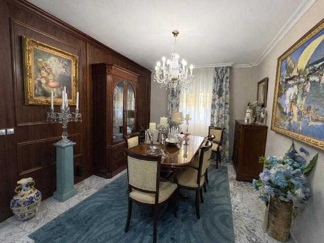 Piso en Venta en Bajadilla Fuente Nueva