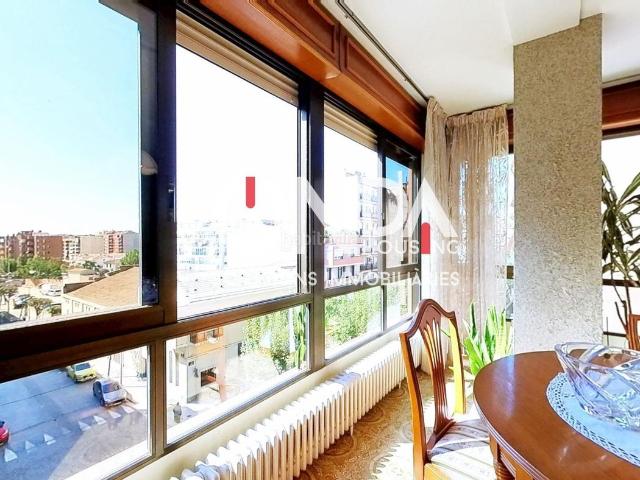 Piso en venta en Balaguer. Piso grande en zona paseo de Balaguer. Pisos.