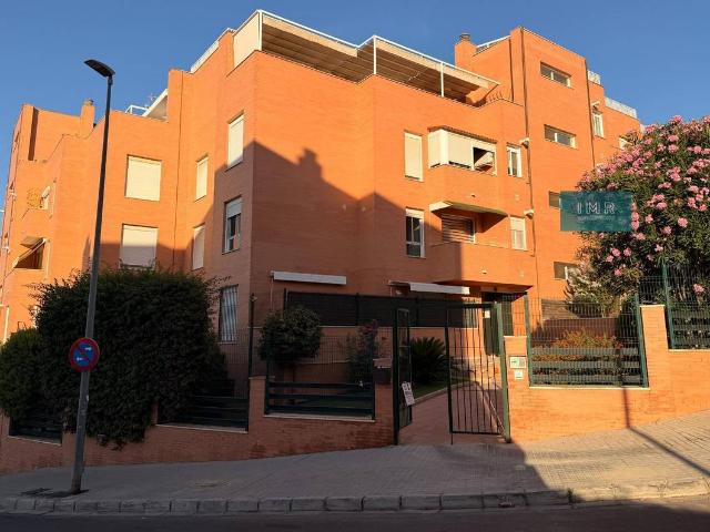 Piso en Venta en Balcón de Sevilla Atalaya La Uva La Extremeña