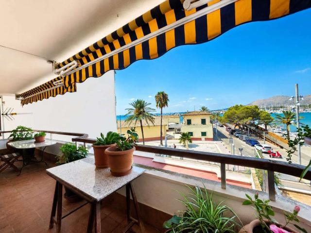 Piso en venta en Baleares Alcúdia, Ciutat d´Alcúdia. Piso acogedor y muy luminoso con vistas al puerto ideal como residencia vacacional, vivienda para todo el año e inversión inmobili. Pisos.