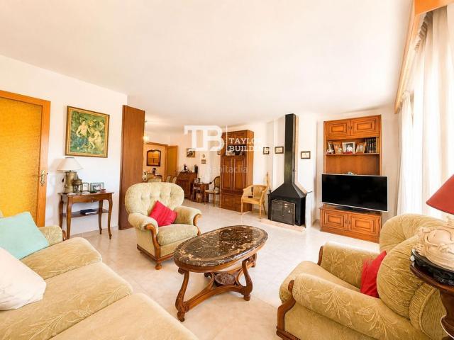 Piso en venta en Baleares Calvià, Peguera. Piso con terraza y parking en Paguera!. Pisos.