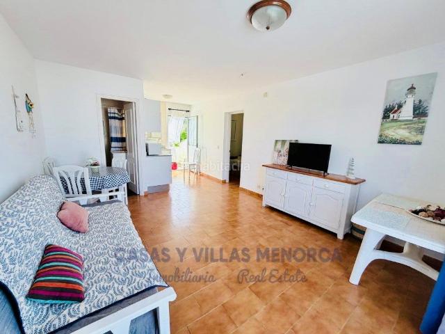 Piso en venta en Baleares Es Mercadal, Arenal d´en Castell. Apartamento con licencia turística y vistas al mar frente a la playa de Arenal den Castell. Pisos Es.