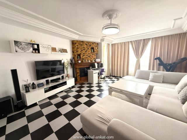 Piso en venta en Baleares Felanitx, Felanitx Poble. Oportunidad Única: Gran Piso con Múltiples Espacios y excelente ubicación Ref. P20197 1. Pisos.