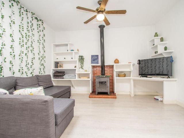 Piso en venta en Baleares Palma de Mallorca, Cas Capiscol. Tu primer hogar te espera entre Cas Capiscol y Camp Redó!. Pisos Palma de.