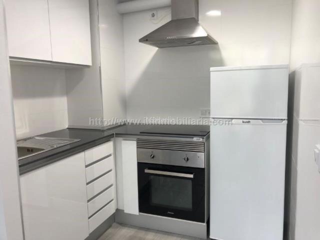 Piso en venta en Baleares Palma de Mallorca, El Terreno. Se vende apartamento con inquilino hasta agosto 2028. Pisos Palma de.