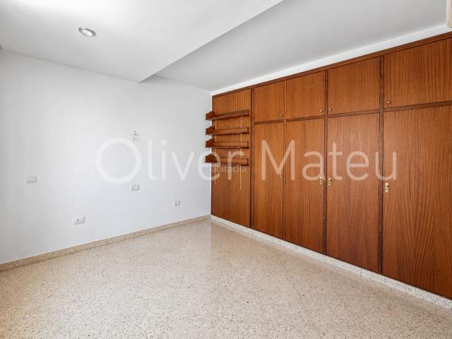 Piso en venta en Baleares Palma de Mallorca, Foners. Piso amplio en plenas Avenidas, Palma de Mallorca. Pisos Palma de.