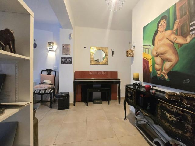 Piso en venta en Baleares Palma de Mallorca, Pere Garau. Encantador piso con amplia terraza en Pere Garau, cerca del mar y el centro de Palma. Pisos Palma de.