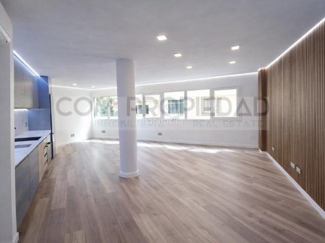 Piso en venta en Baleares Palma de Mallorca, Pere Garau. Vendemos piso 104 m2 en edificio moderno junto a EL CORTE INGLES. Pisos Palma de.