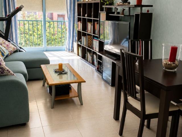 Piso en venta en Baleares Palma de Mallorca, Plaça de Toros. Amplio piso de 4 dormitorios con dos terrazas, ideal para familias, en una de las zonas mejor comunicadas de Palma. Pisos Palma de.