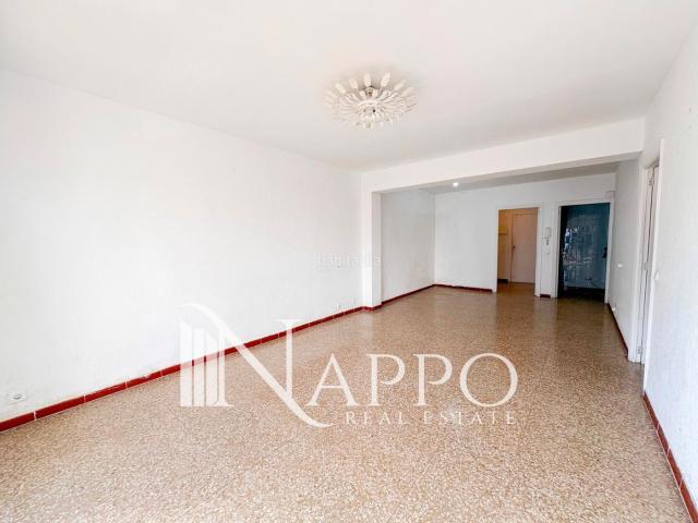 Piso en venta en Baleares Palma de Mallorca, S´Arenal. Amplio Piso a reformar a 50 metros del mar en Arenal, Palma. Pisos Palma de.