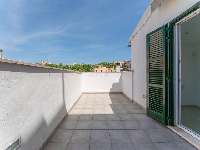 Piso en venta en Baleares Palma de Mallorca, Sant Nicolau. Ático reformado con terraza privada en el corazón del casco histórico. Pisos Palma de.