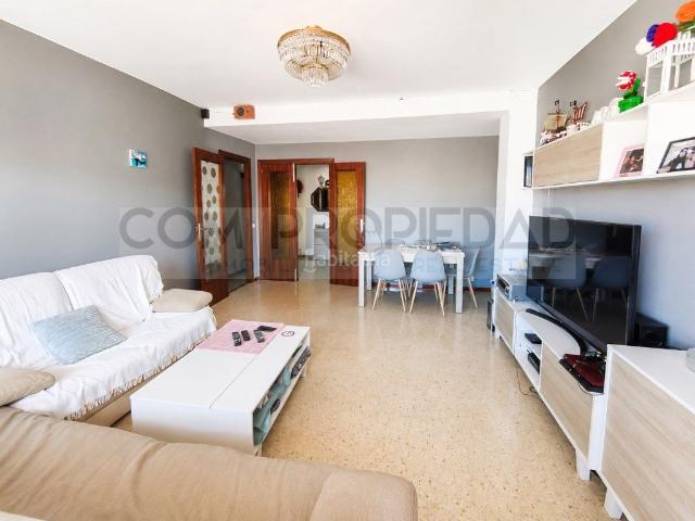 Piso en venta en Baleares Palma de Mallorca, Son Cotoner. Amplio y luminoso piso con 123m2 en Son Cotoner. Pisos Palma de.