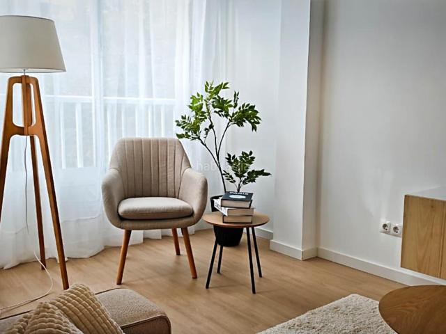 Piso en venta en Baleares Palma de Mallorca, Son Cotoner. PISO DE 2 HABITACIONES COMPLETAMENTE REFORMADO Y AMUEBLADO EN SON COTONER PALMA. Pisos Palma de.
