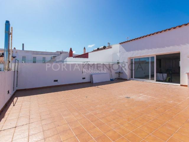 Piso en venta en Baleares Sant Lluís, Sant Lluís S´Ullestrar Torret. Primer piso con terraza en venta en el pueblo de Sant Lluis. Pisos Sant.