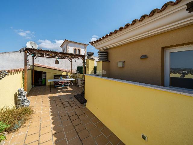 Piso en venta en Baleares Vilafranca de Bonany. Bonito y luminoso piso de 2 dormitorios con solarium en Vilafranca. Pisos Vilafranca de.
