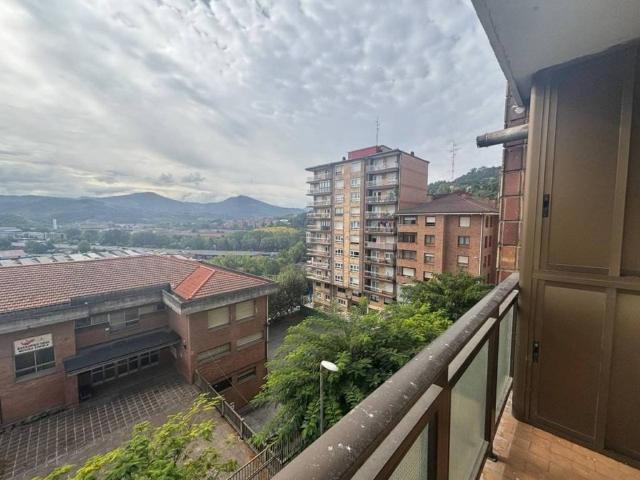 Piso en Venta en Basauri