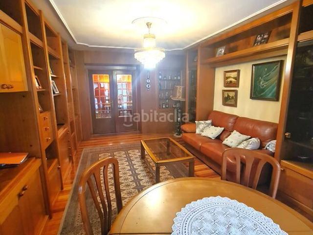 Piso en venta en Barakaldo, Bagatza S. Vicente. SEÑORIAL PISO CON GARAJE Y TRASTERO. Pisos.