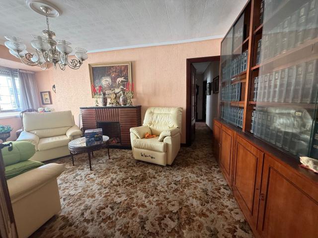 Piso en venta en Barakaldo, Centro. Pisos.