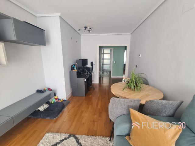 Piso en venta en Barakaldo, Lasesarre. ESPECTACULAR PISO URBAN GALINDO. Pisos.