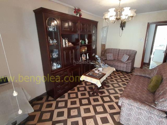 Piso en venta en Barakaldo, Lasesarre. OPORTUNIDAD. Pisos.