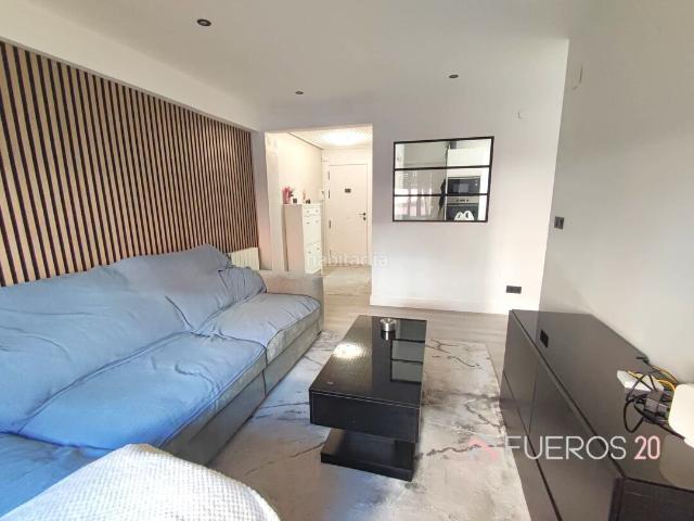 Piso en venta en Barakaldo, Rontegui Pormetxeta. SUPERLUMINOSO. SALÓN Y 3 HAB. REFORMADO. Pisos.