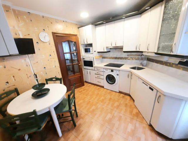 Piso en venta en Barakaldo, Rontegui Pormetxeta. SE VENDE PISO EN EL CENTRO. Pisos.