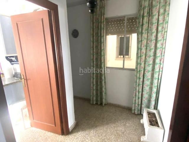 Piso en venta en Barbate, Barbate. Gran piso en pleno centro de barbate con 4 dormitorios. Pisos.