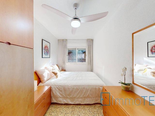Piso en venta en Barberà del Vallès, Centre Eixample Can Llobet. ESQUINERO CON 4 DORMITORIOS. Pisos Barberà del.