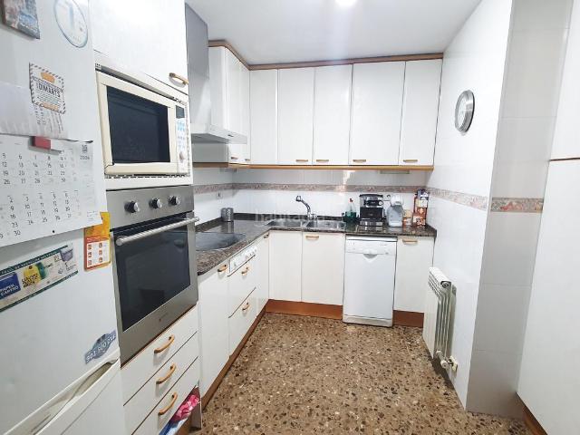 Piso en venta en Barberà del Vallès, Centre Eixample Can Llobet. Pisos Barberà del.