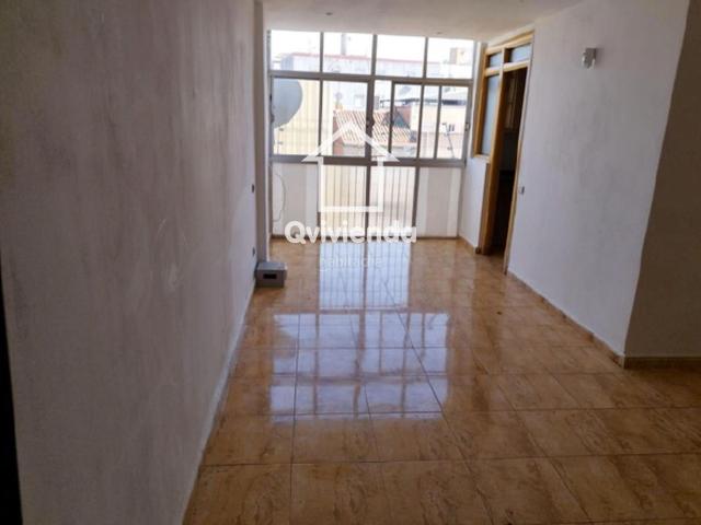 Piso en venta en Barberà del Vallès, La Romànica. Piso de 2 hab en venta en Barberà del Vallès. Pisos Barberà del.