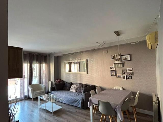 Piso en venta en Barberà del Vallès, Parc d´Europa. PISO 89M CON PARKING Y PISCINA. Pisos Barberà del.