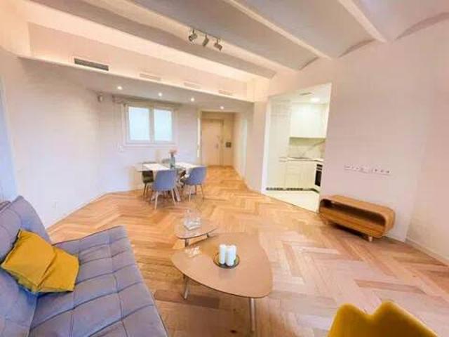 Piso en Venta en Barcelona