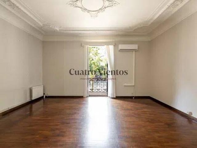 Piso en Venta en Barcelona