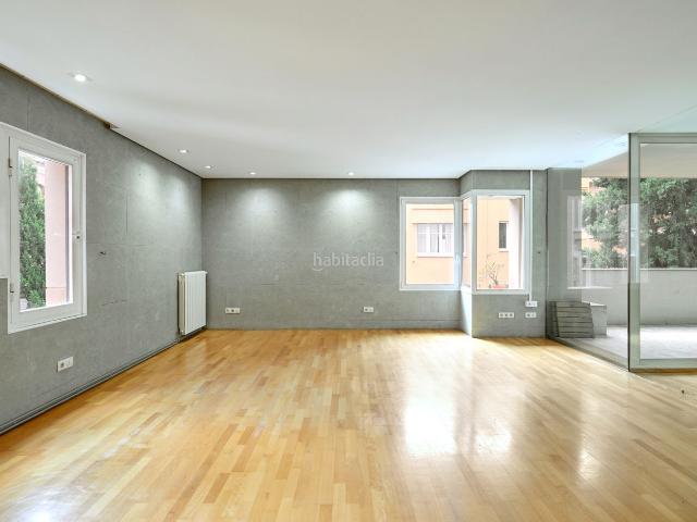 Piso en venta en Barcelona, Tres Torres. VENTA PISO EN TRES TORRES COMPLETAMENTE EXTERIOR. Pisos.