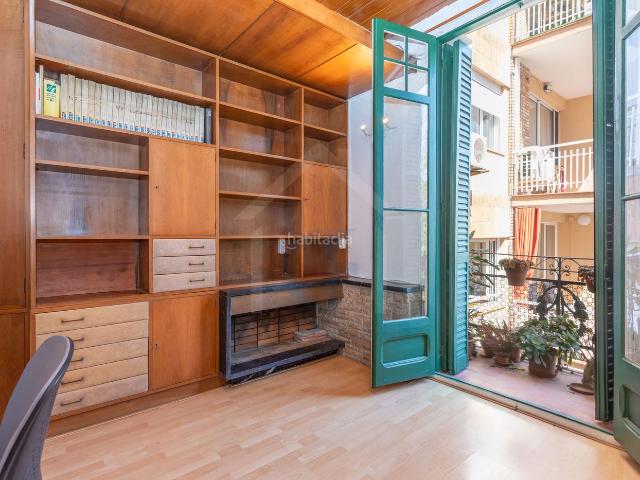 Piso en venta en Barcelona, Tres Torres. Encantador piso en finca regia en Tres Torres Sarrià Plaza Joaquim PenaUbicado en una de las zonas más exclusivas y tranquilas de. Pisos.