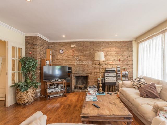 Piso en venta en Barcelona, Tres Torres. Pisos.