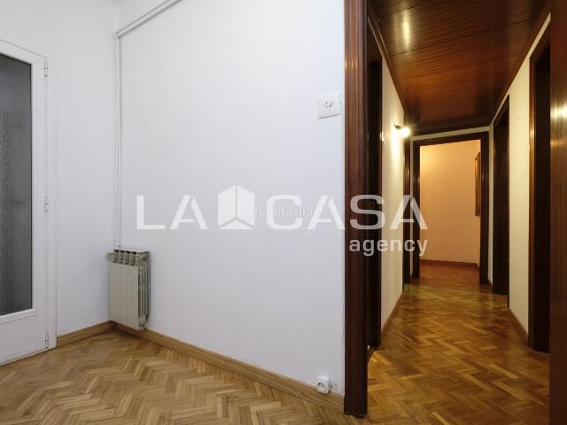 Piso en venta en Barcelona, Turó de la Peira. Piso en venta en Can Peguera El Turó de la Peira. Pisos.