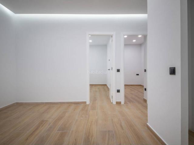 Piso en venta en Barcelona, Turó de la Peira. Piso en venta en El Turó de la PeiraCan Peguera08031. Pisos.
