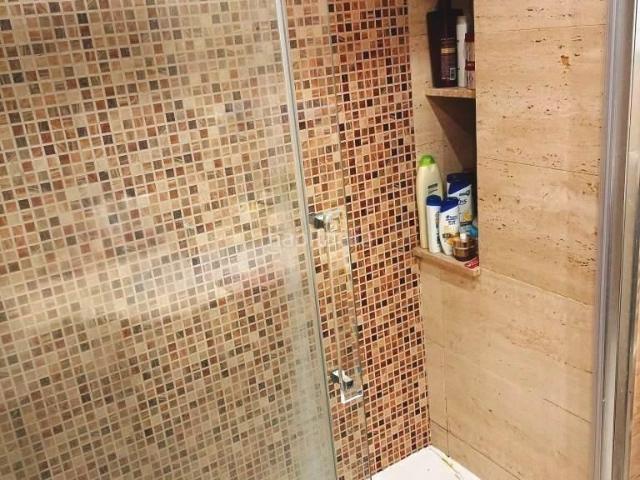 Piso en venta en Barcelona, Vall d´Hebron. Piso en Vall dHebrón, calle Rubió i Balaguer. Pisos.