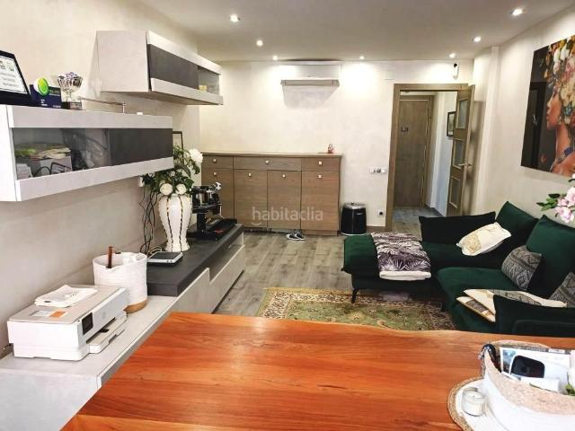 Piso en venta en Barcelona, Vall d´Hebron. PISO EN ZONA RESIDENCIAL DE LA VALL DHEBRON. Pisos.
