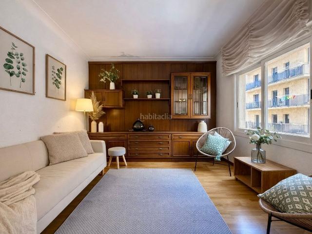 Piso en venta en Barcelona, Vallcarca Penitents. *Piso encantador en Vallcarca Oportunidad única*. Pisos.
